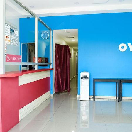 Oyo 90282 Hotel Taj Inn, Seksyen 7 Shah Alam Extérieur photo