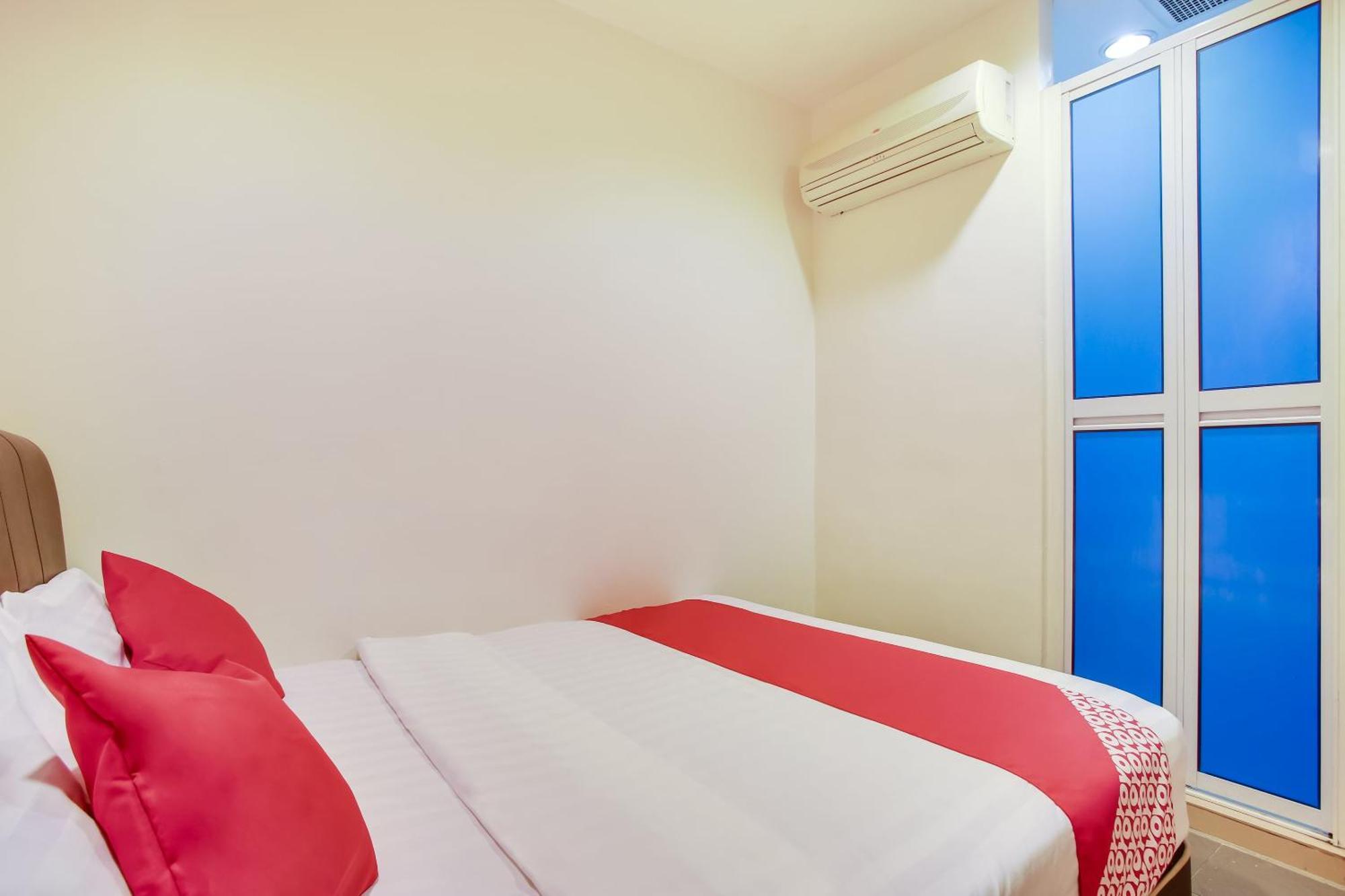 Oyo 90282 Hotel Taj Inn, Seksyen 7 Shah Alam Extérieur photo